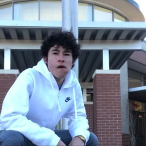 Meet your Posher, Mikey